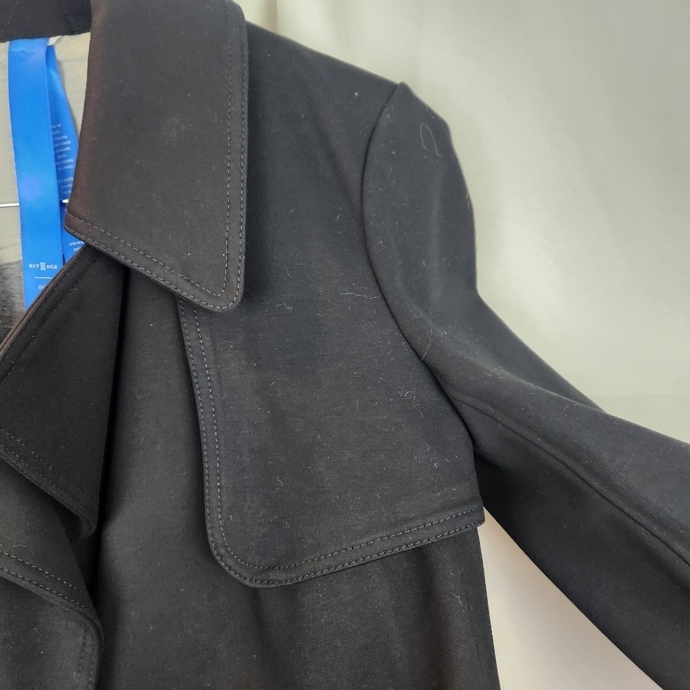 Kit & Ace Last Call Jacket Water Repellant Cropped structured size 2 in VGUC - Picture 3 of 12